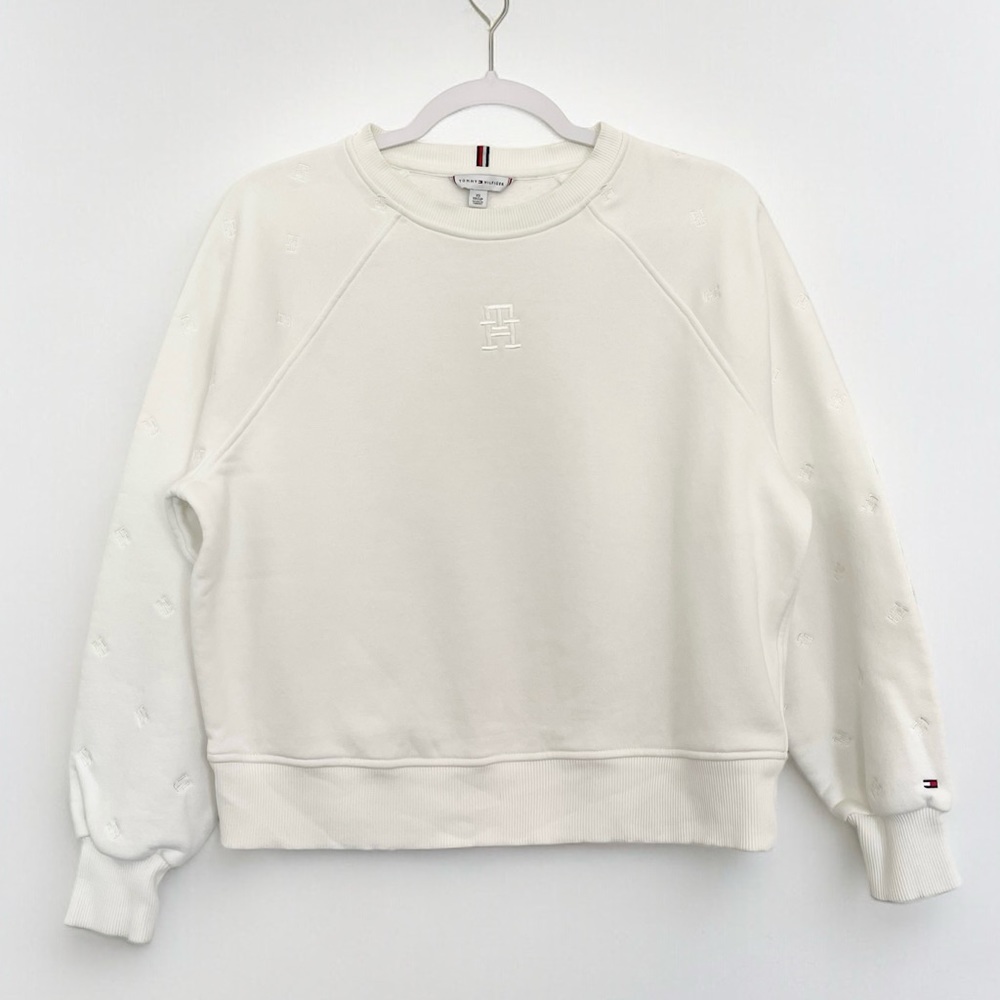 Tommy Hilfiger White Embroidered-Monogram Raglan-Sleeve Women’s Sweatshi…